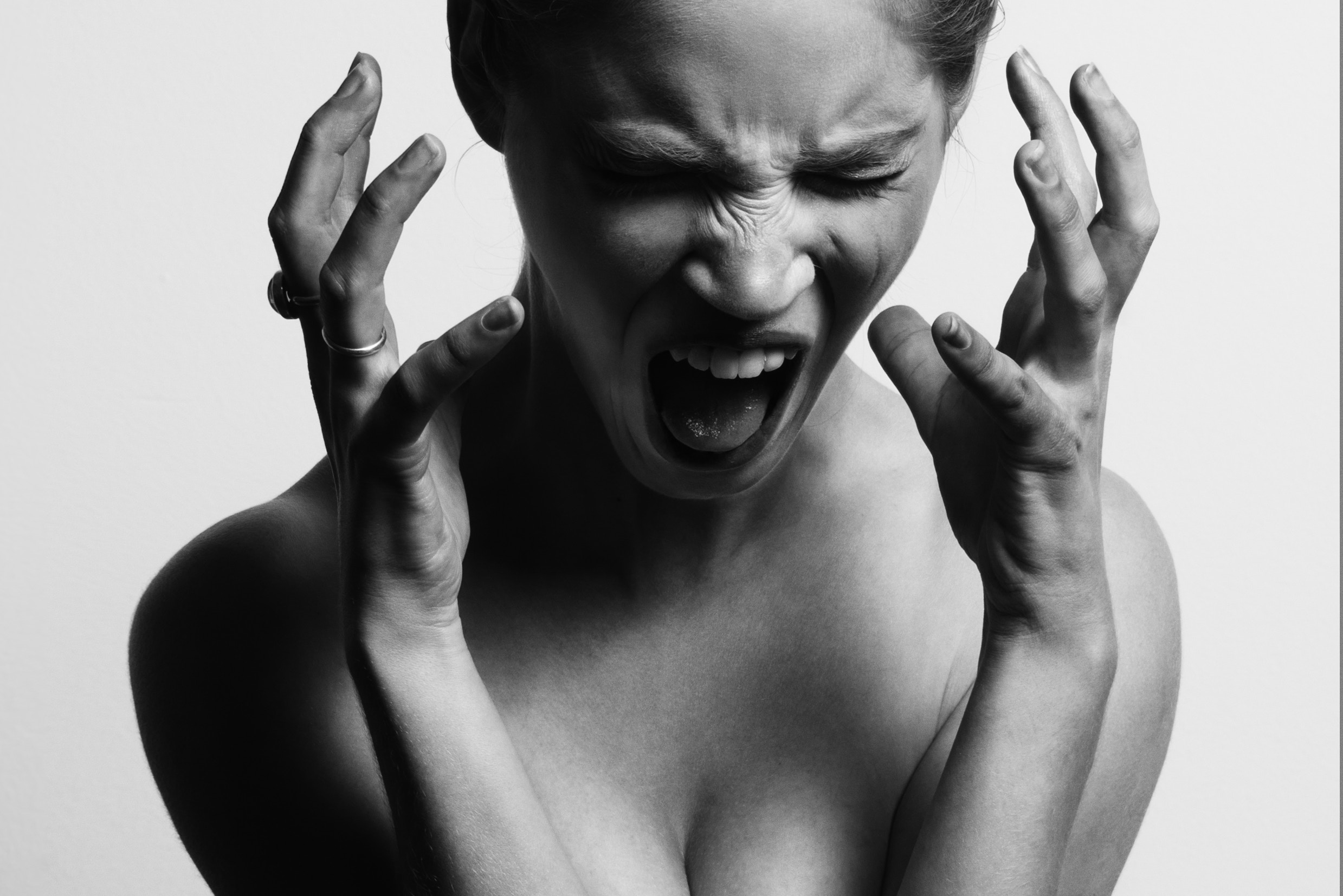 Vulvodoynia, Vulvar Pain Causes and Treatment | photo by gabriel-matula-300398-unsplash.jpg