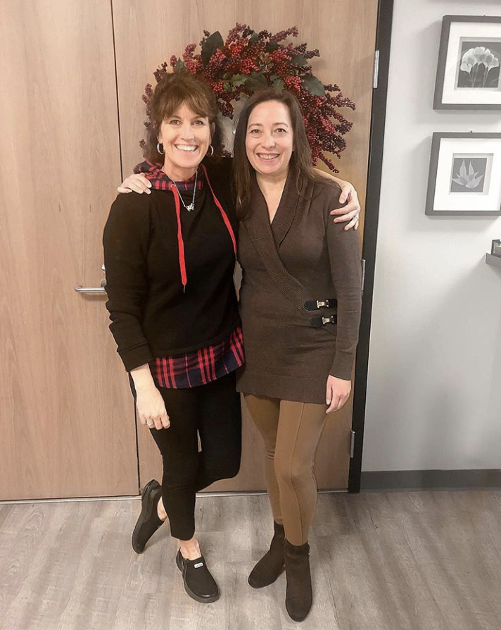 Here’s my fellow Creighton University PT school alum (she graduated in the class below me) and now global patient traveling in for treatment from Arizona!